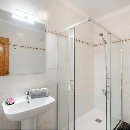 Apto Blue Pool Floritas *